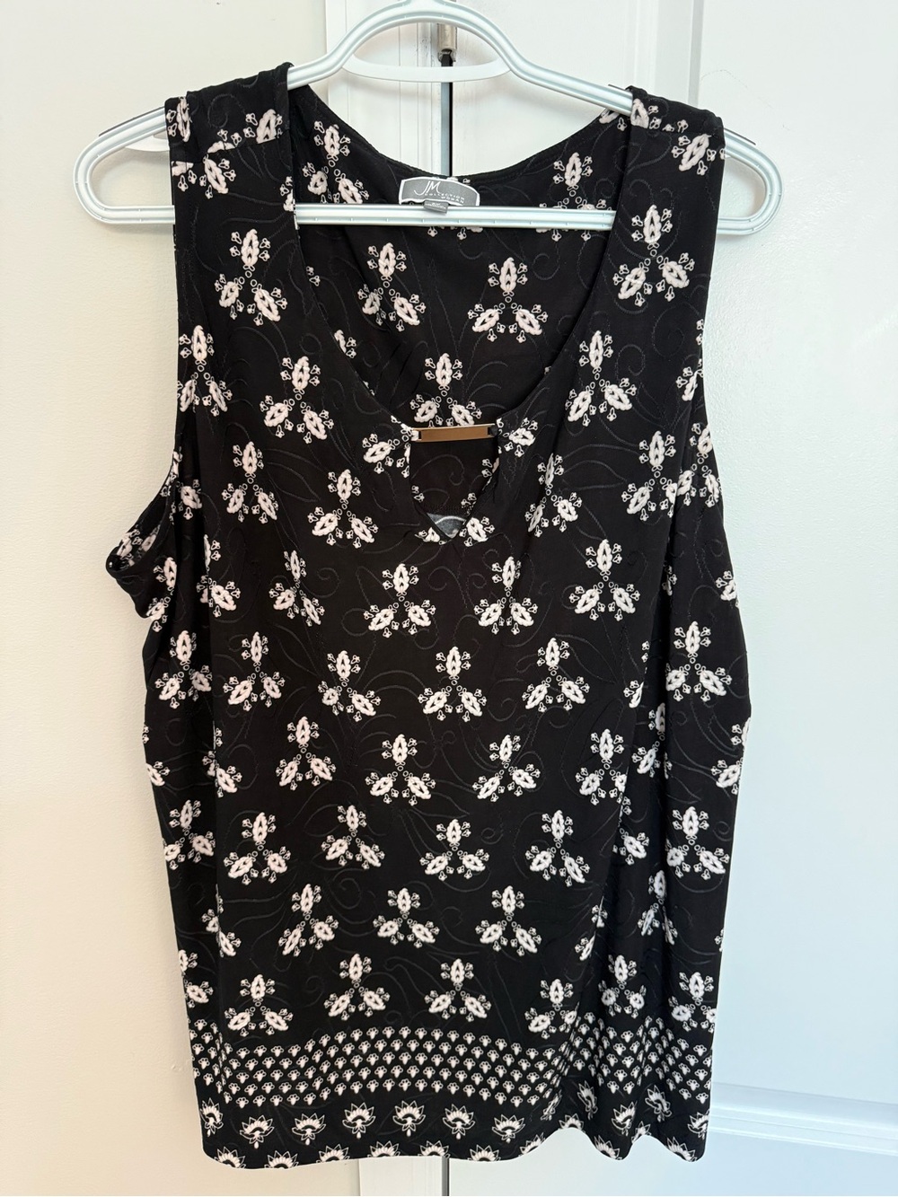 JM Collection Black Tank Top with White Floral Pattern